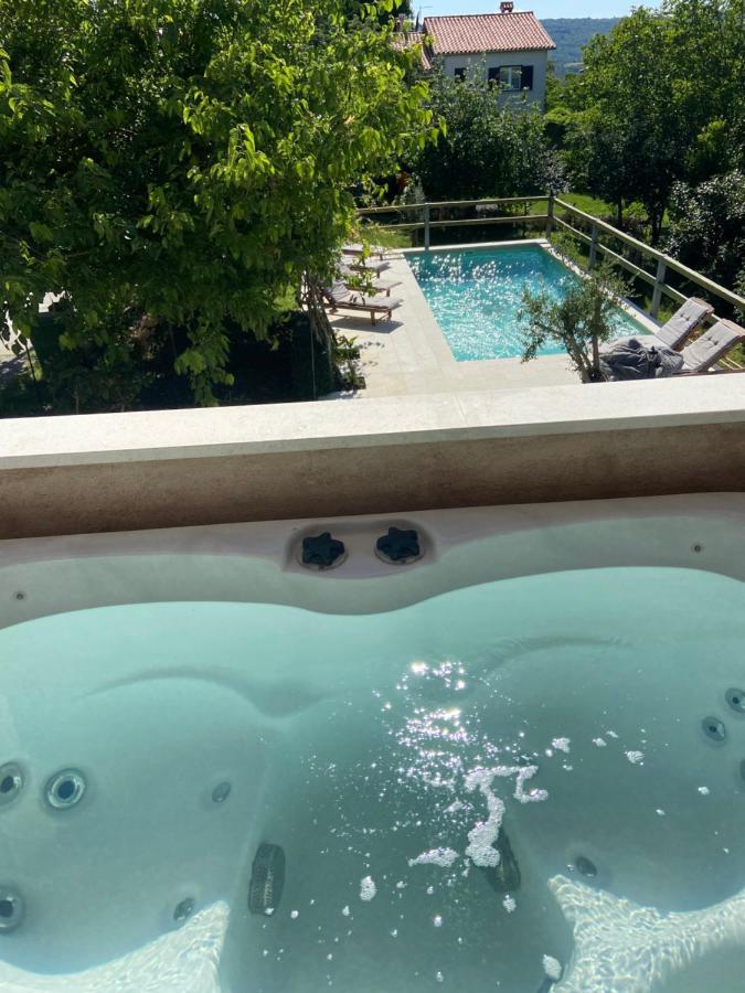 Wellness House Oliva With Heated Salt Water Pool, Sauna & Jakuzzi Labin  Buitenkant foto